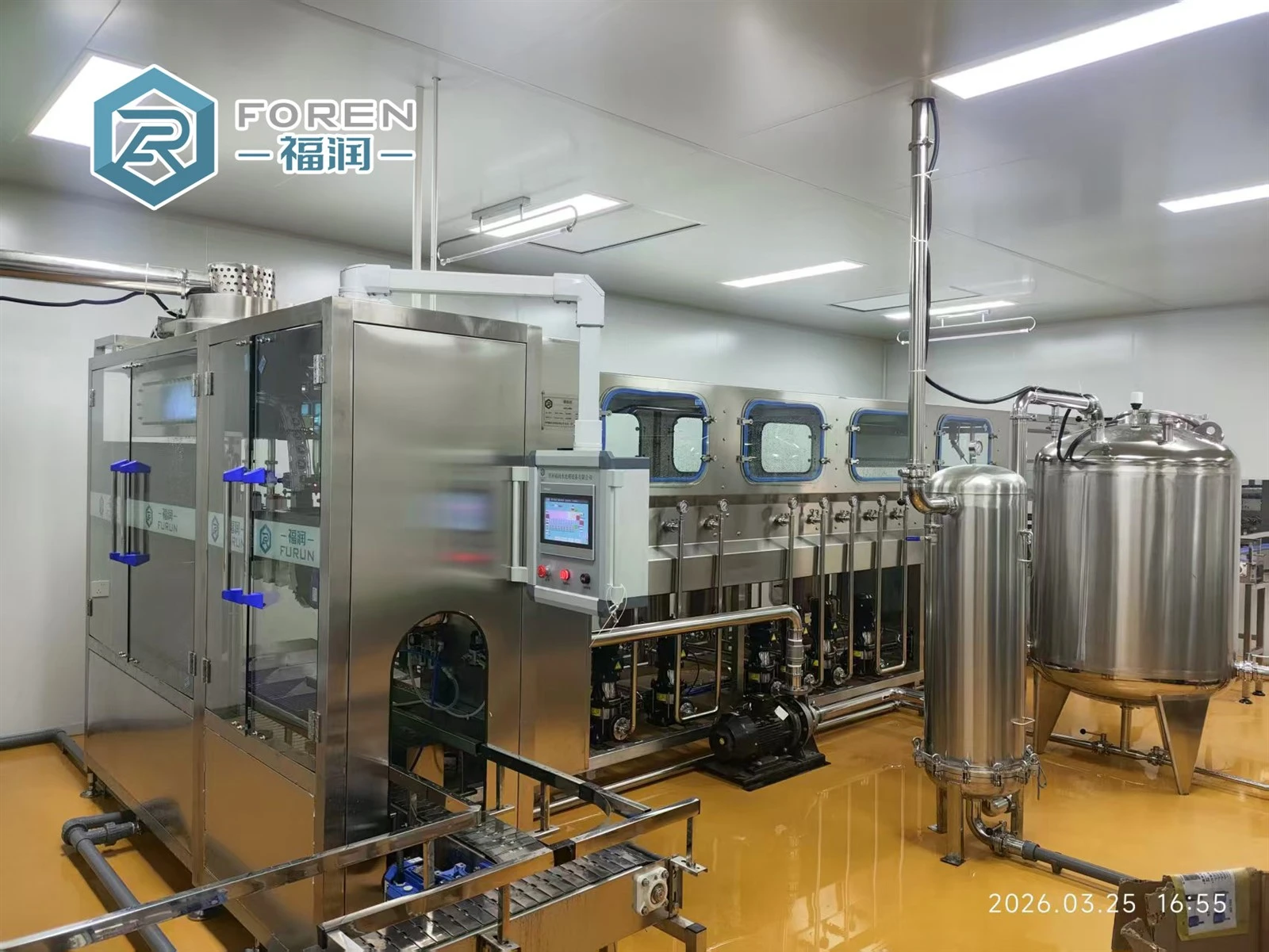 Layout of the Bottled Water Filling Equipment Workshop Layout of the Bottled Water Filling Equipment Workshop